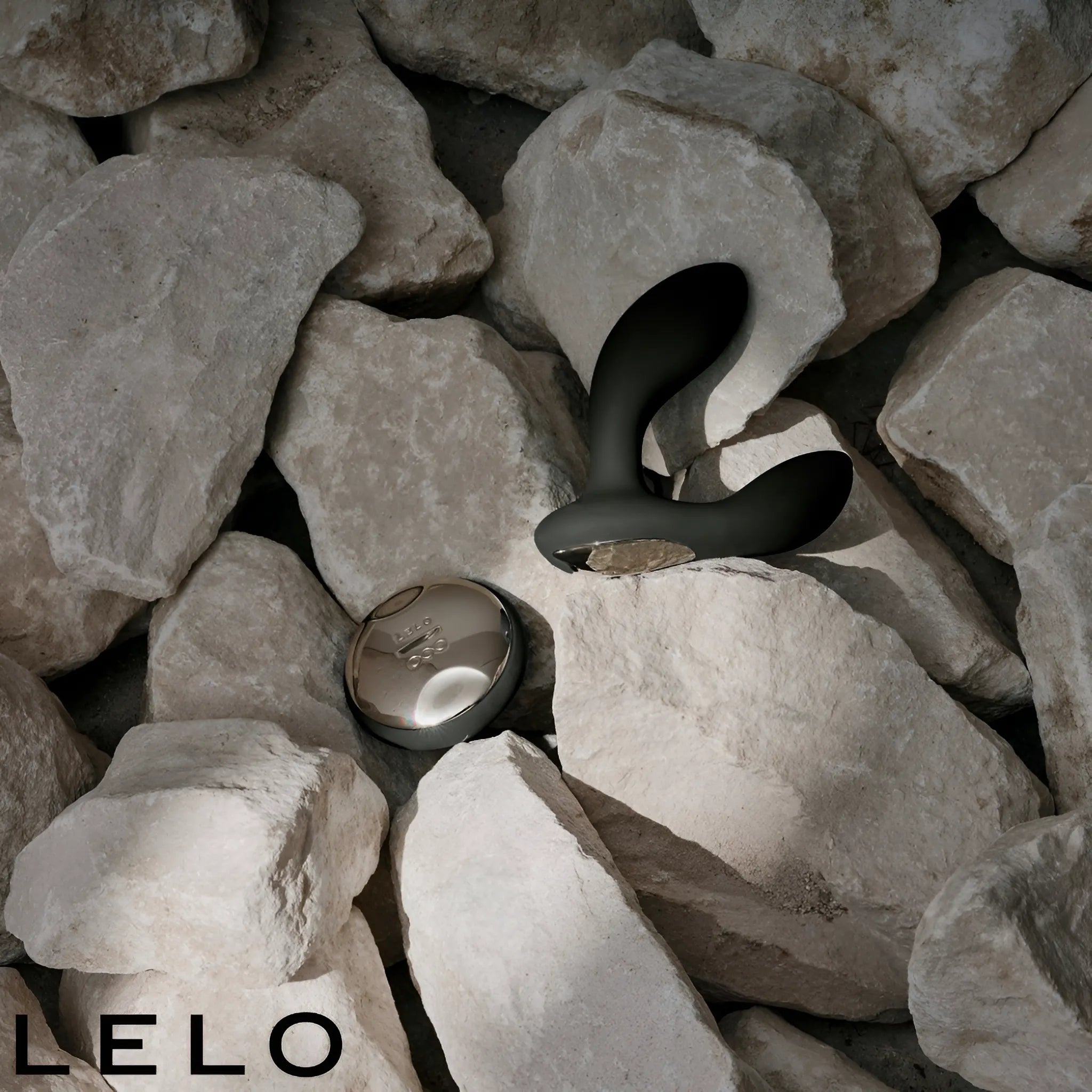 LELO Hugo 2 Remote Controlled Prostate Massager — back view